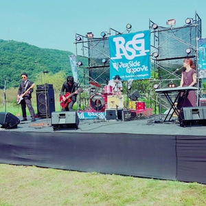 「RIVERSIDEGROOVE